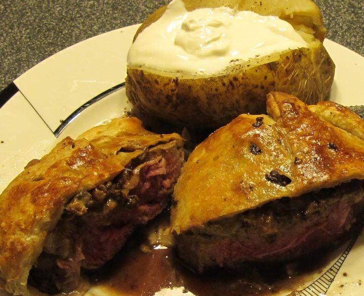 Thumbnail image for beef-wellington.jpg