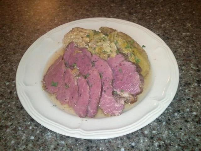 plated-corned-beef.jpg