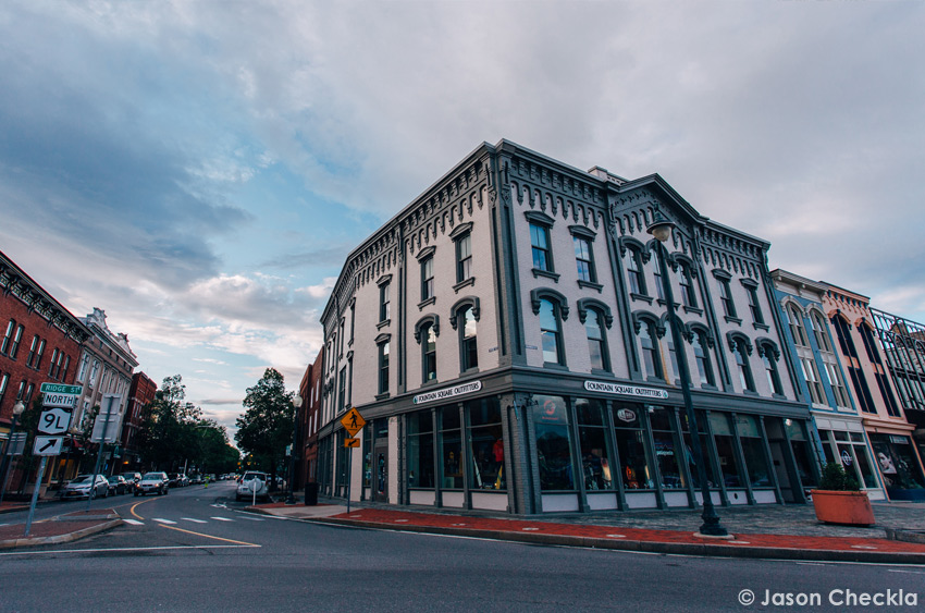 d.h. cowles and co building in glens falls