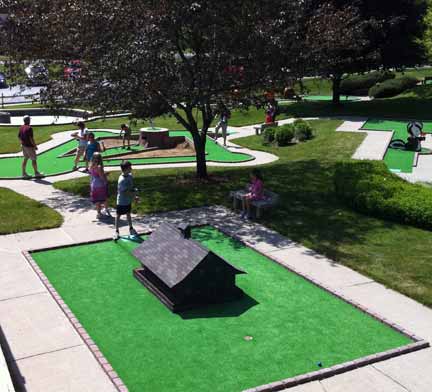 Hillbilly Fun Park Mini Golf