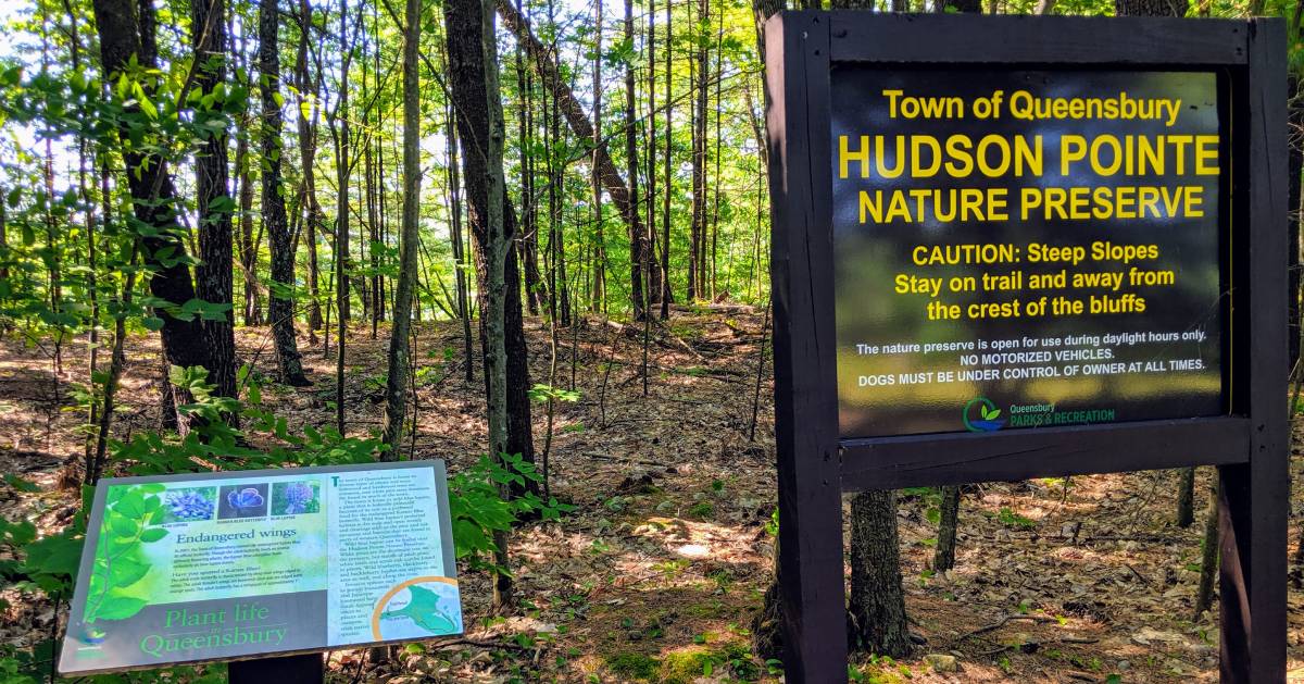 Hudson Pointe Nature Preserve sign, another sign