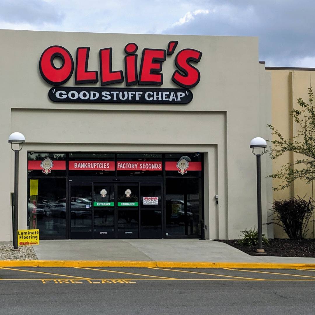 Go Shopping in Queensbury, NY Aviation Mall, Lake Outlets & More