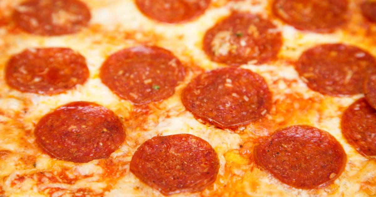 close up of pepperoni pizza
